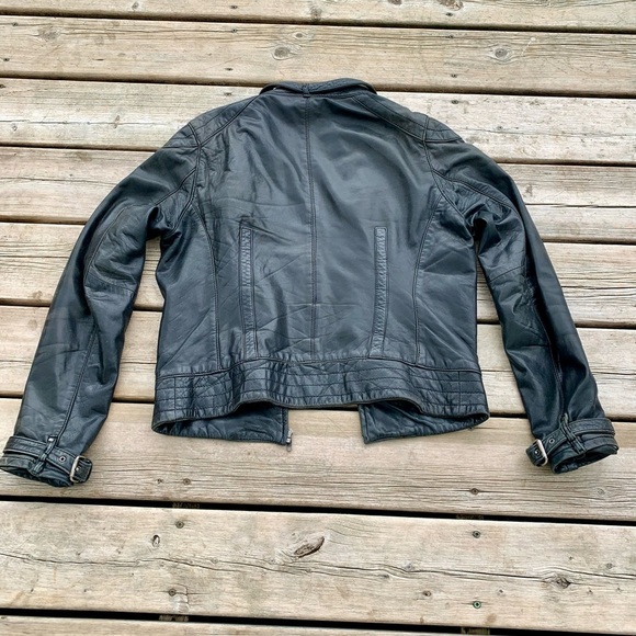 Jagger & Evans Black Leather Moto Jacket – Women’s M – Quilted Purple Lining - Picture 3 of 7
